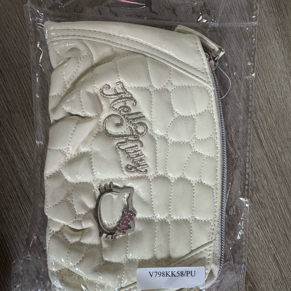 Hello kitty make up bag